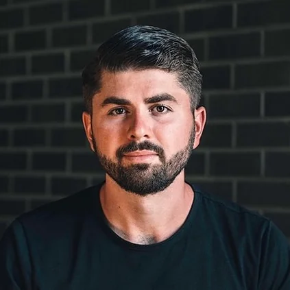 Dickie Bush headshot